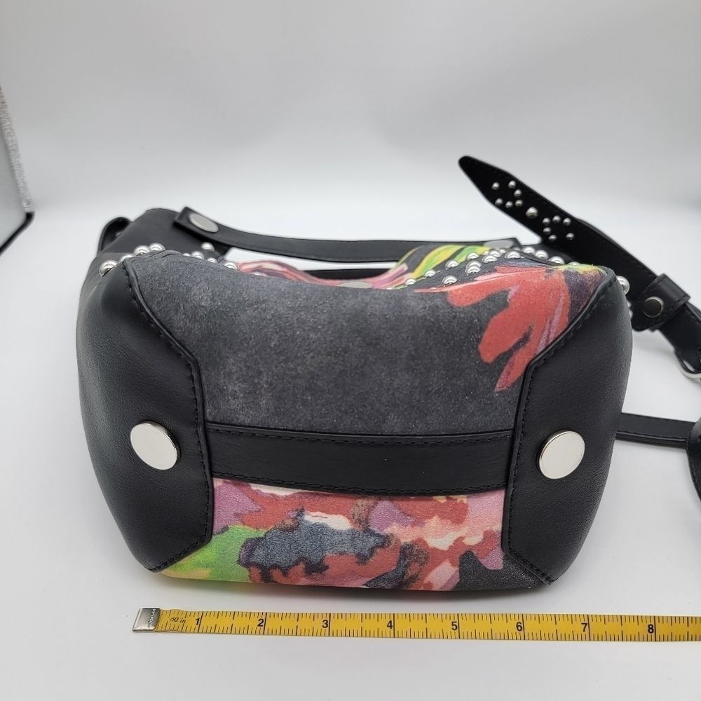 3.1 Phillip Lim studded bucket bag crossbody - Picture 10 of 11